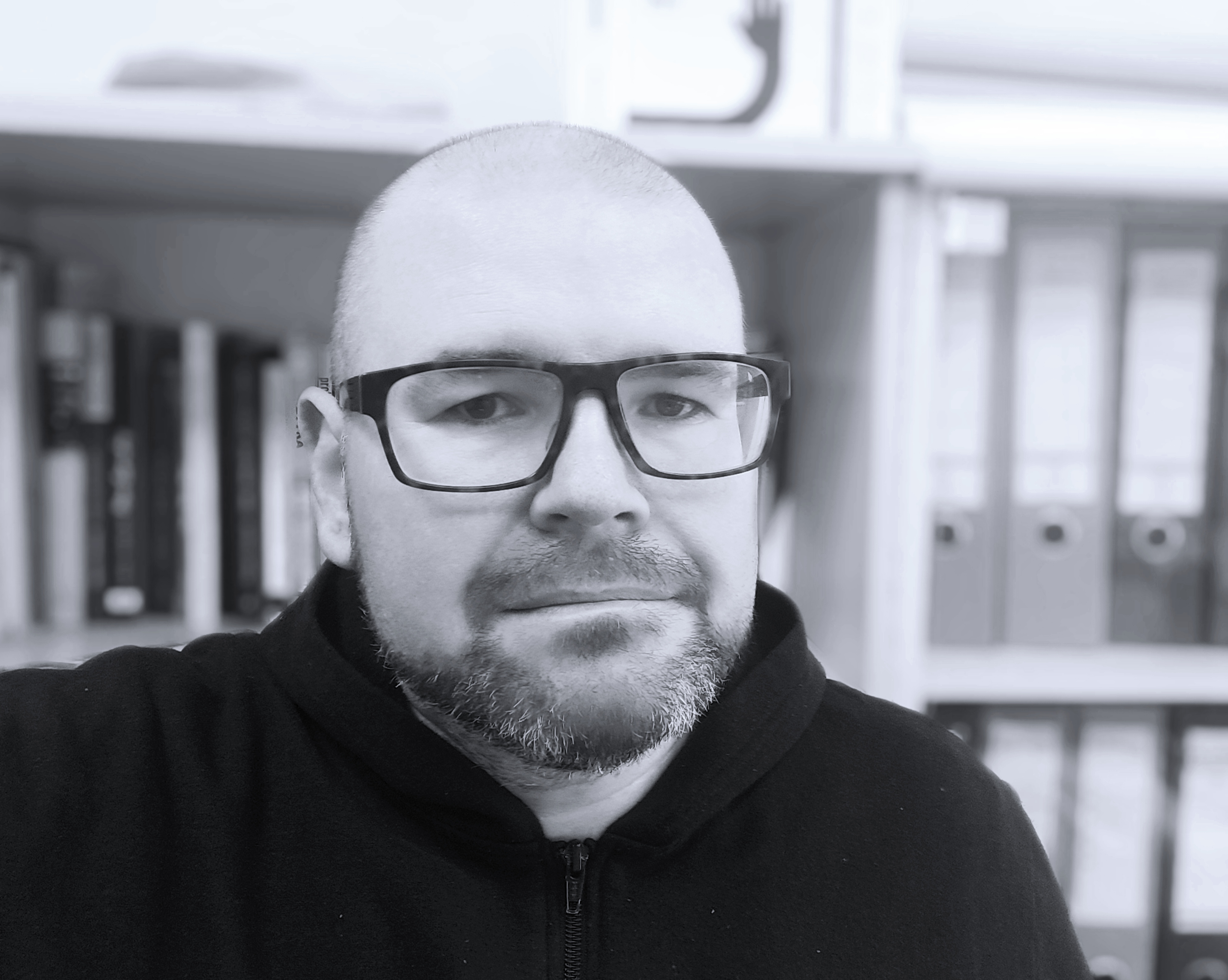 dr_pawel_walczak.jpg