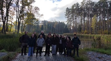 Zagraniczni studenci przemierzyli lokalne lasy